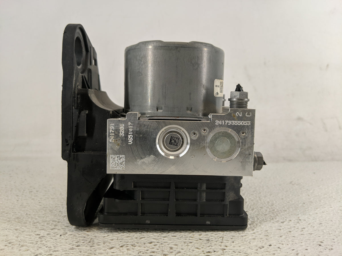 2021-2022 Volkswagen Tiguan Anti-Lock Brake ABS Pump Module Actuator OEM P/N:3Q0 614 235 C Fits Fits 2021 2022 OEM Used Auto