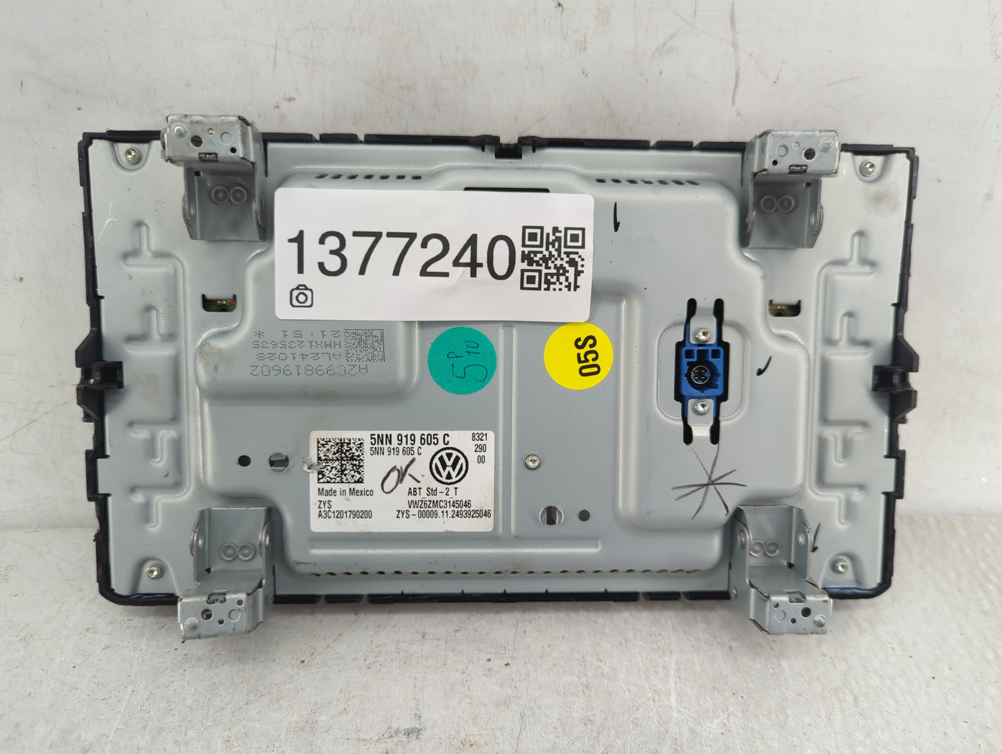 2024 Volkswagen Tiguan Information Display Screen - Oemusedautoparts1.com