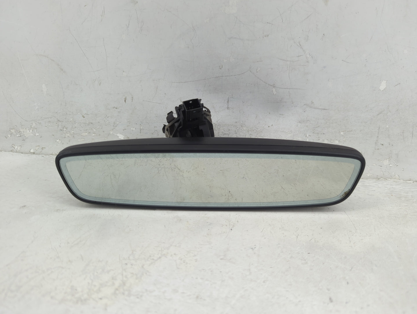 2024 Volkswagen Tiguan Interior Rear View Mirror Replacement OEM Fits Fits 2020 2021 2022 OEM Used Auto Parts - Oemusedautop
