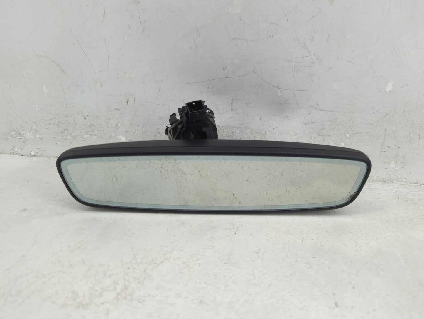 2024 Volkswagen Tiguan Interior Rear View Mirror Replacement OEM Fits Fits 2020 2021 2022 OEM Used Auto Parts - Oemusedautop