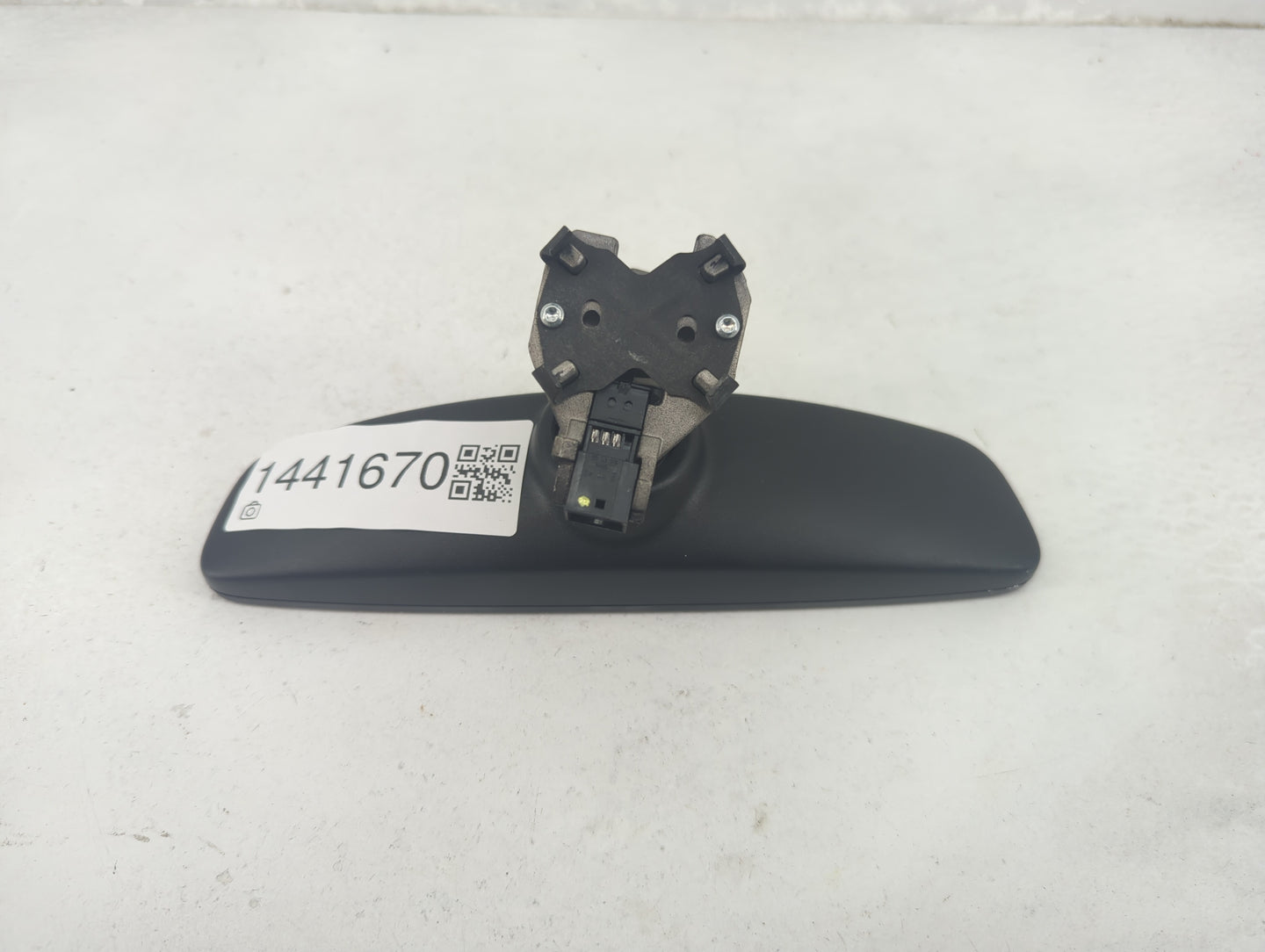2024 Volkswagen Tiguan Interior Rear View Mirror Replacement OEM Fits Fits 2020 2021 2022 OEM Used Auto Parts - Oemusedautop