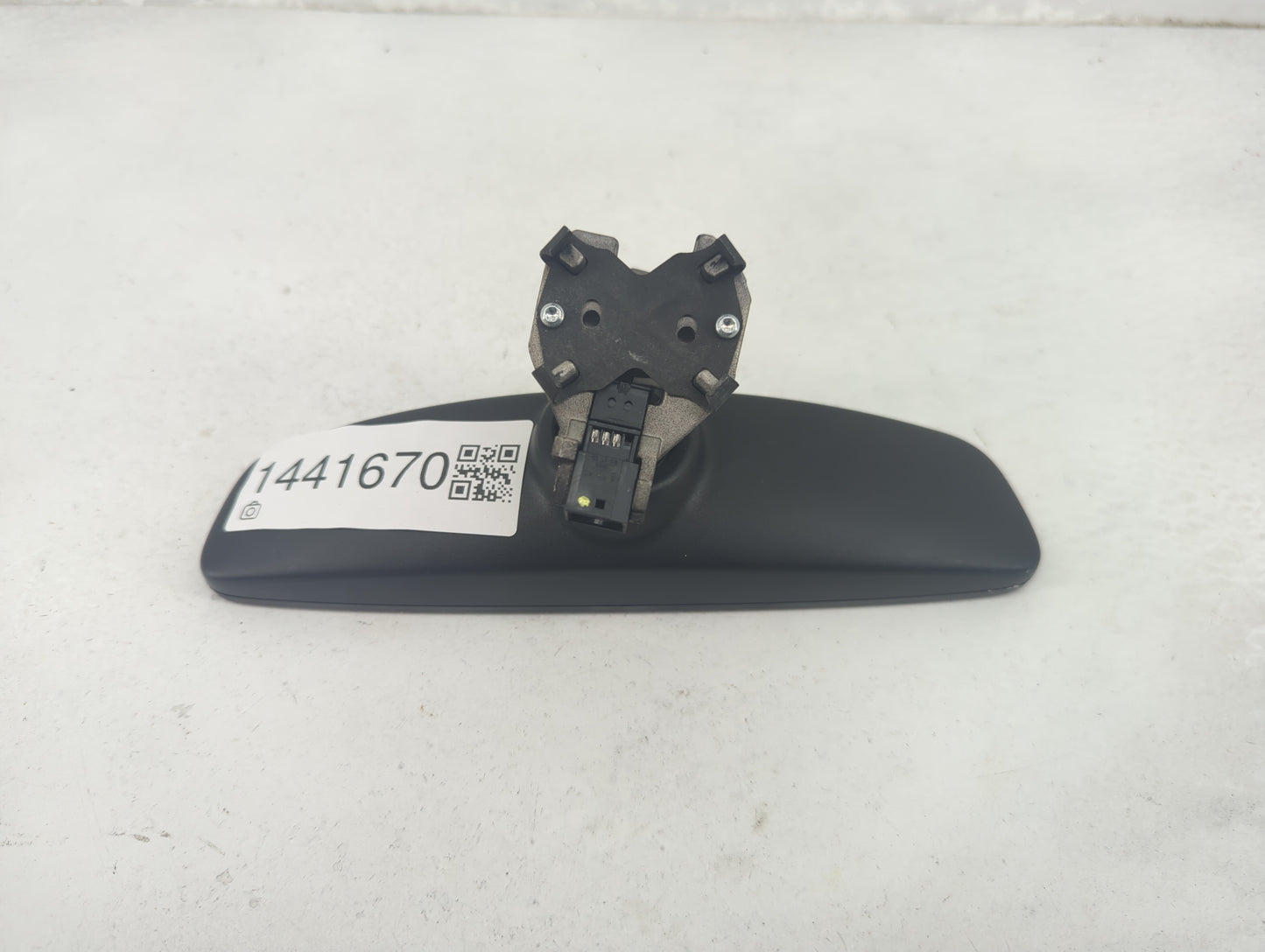 2024 Volkswagen Tiguan Interior Rear View Mirror Replacement OEM Fits Fits 2020 2021 2022 OEM Used Auto Parts - Oemusedautop