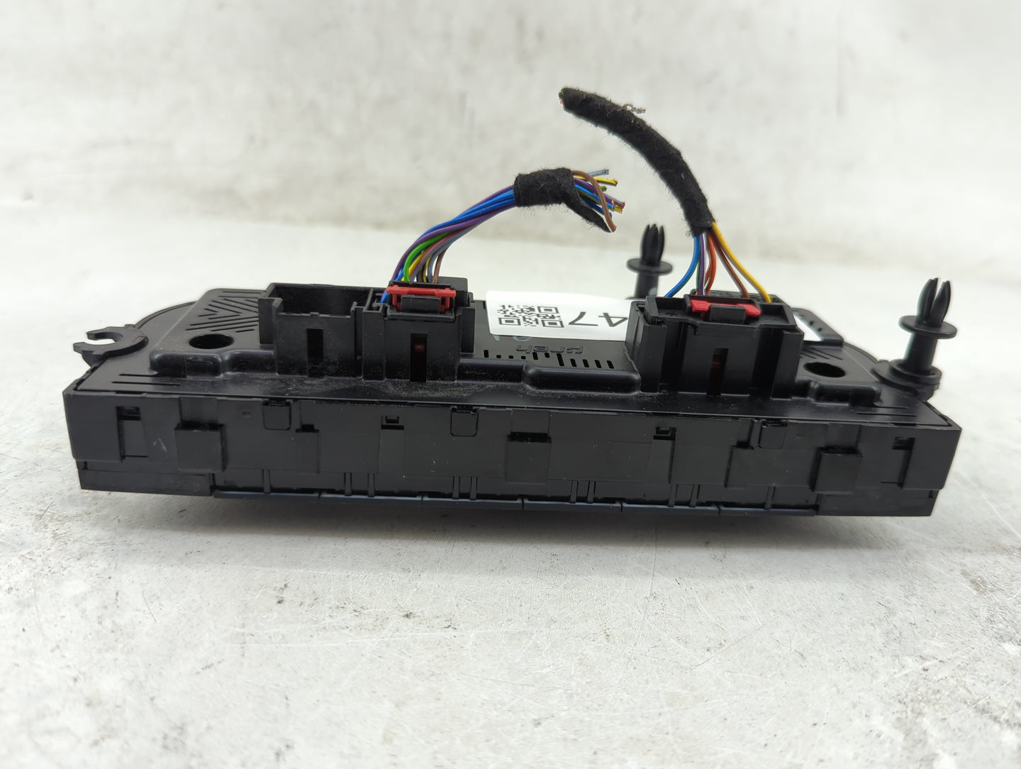 2024 Volkswagen Tiguan Climate Control Module Temperature AC/Heater Replacement P/N:5NN.907.426.J Fits OEM Used Auto Parts -
