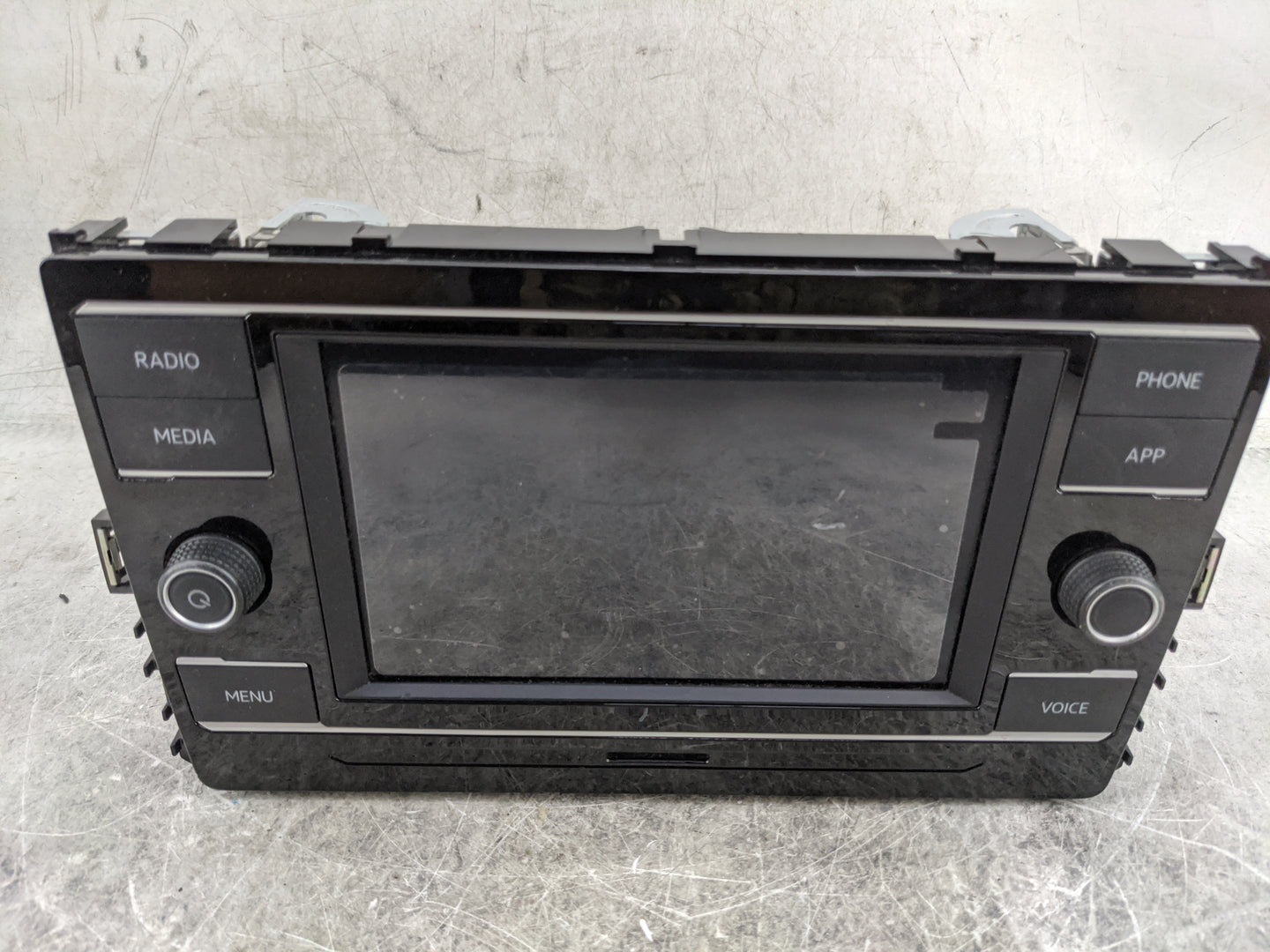 2024 Volkswagen Tiguan Radio AM FM Cd Player Receiver Replacement P/N:3CN035869D 3CN 035 869 D, L62VW2 Fits Fits 2020 OEM Us