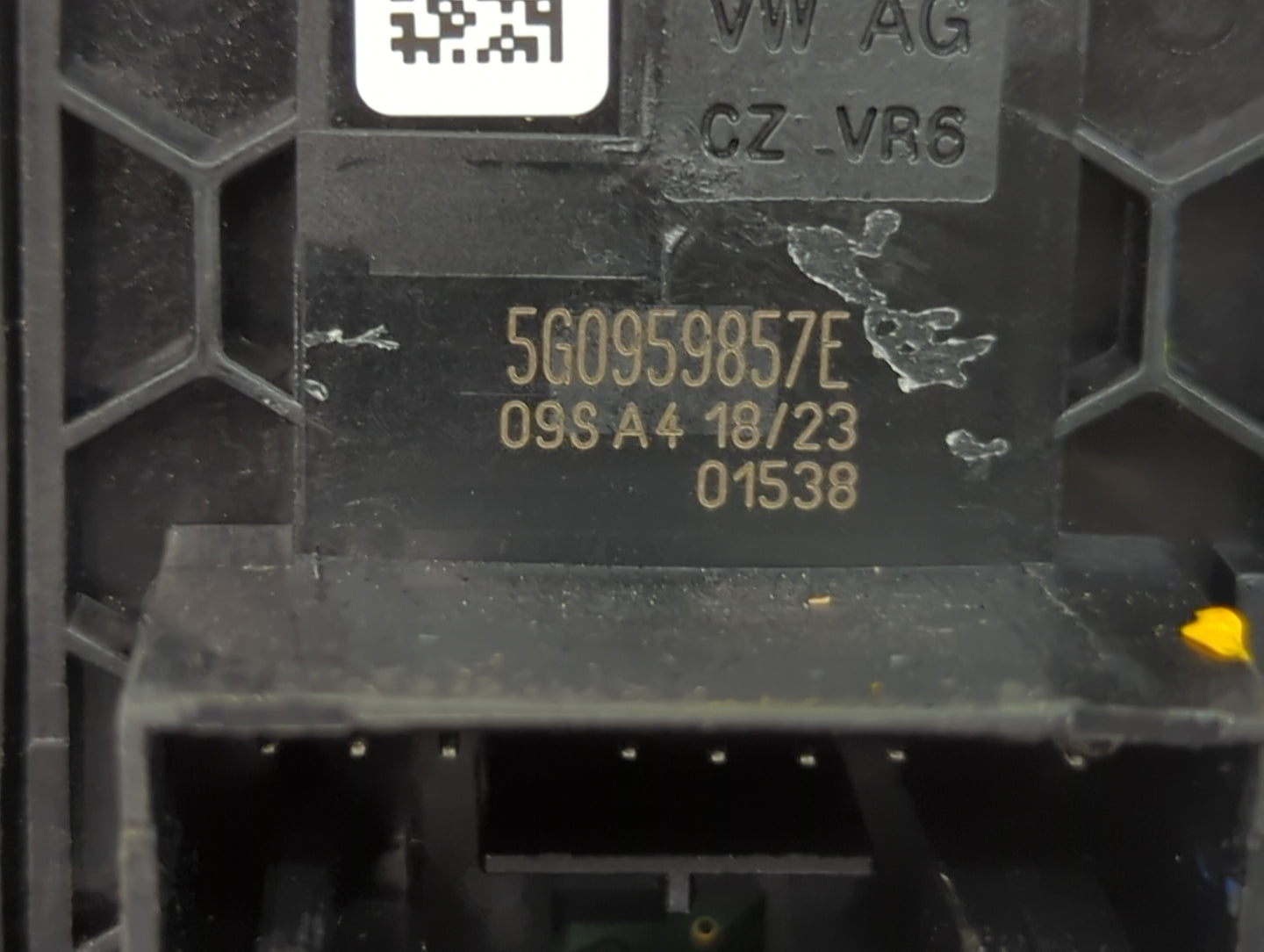 2018-2022 Volkswagen Tiguan Master Power Window Switch Replacement Driver Side Left P/N:5G0959857E Fits OEM Used Auto Parts 