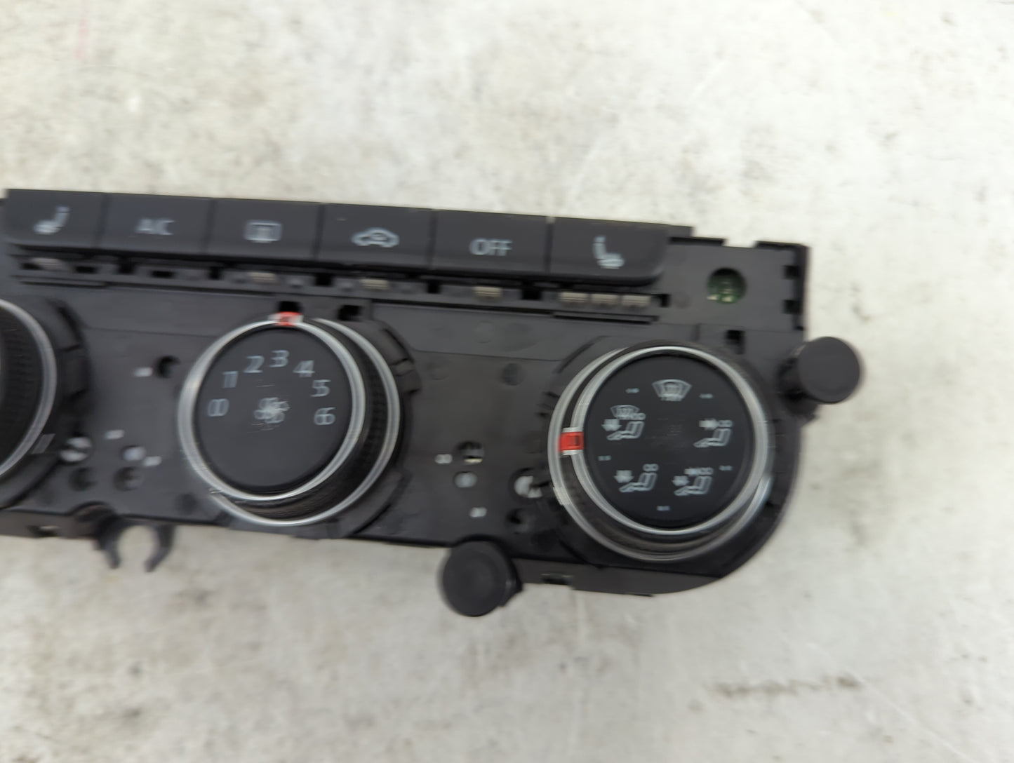 2024 Volkswagen Tiguan Climate Control Module Temperature AC/Heater Replacement P/N:5NN.907.426.J 5NN907426J Fits OEM Used A