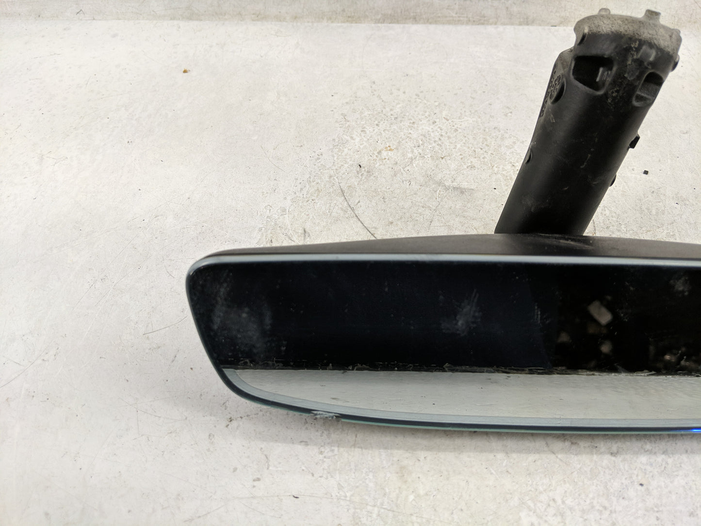 2024 Volvo S60 Interior Rear View Mirror Replacement OEM P/N:4112A-UAHL5 Fits OEM Used Auto Parts - Oemusedautoparts1.com