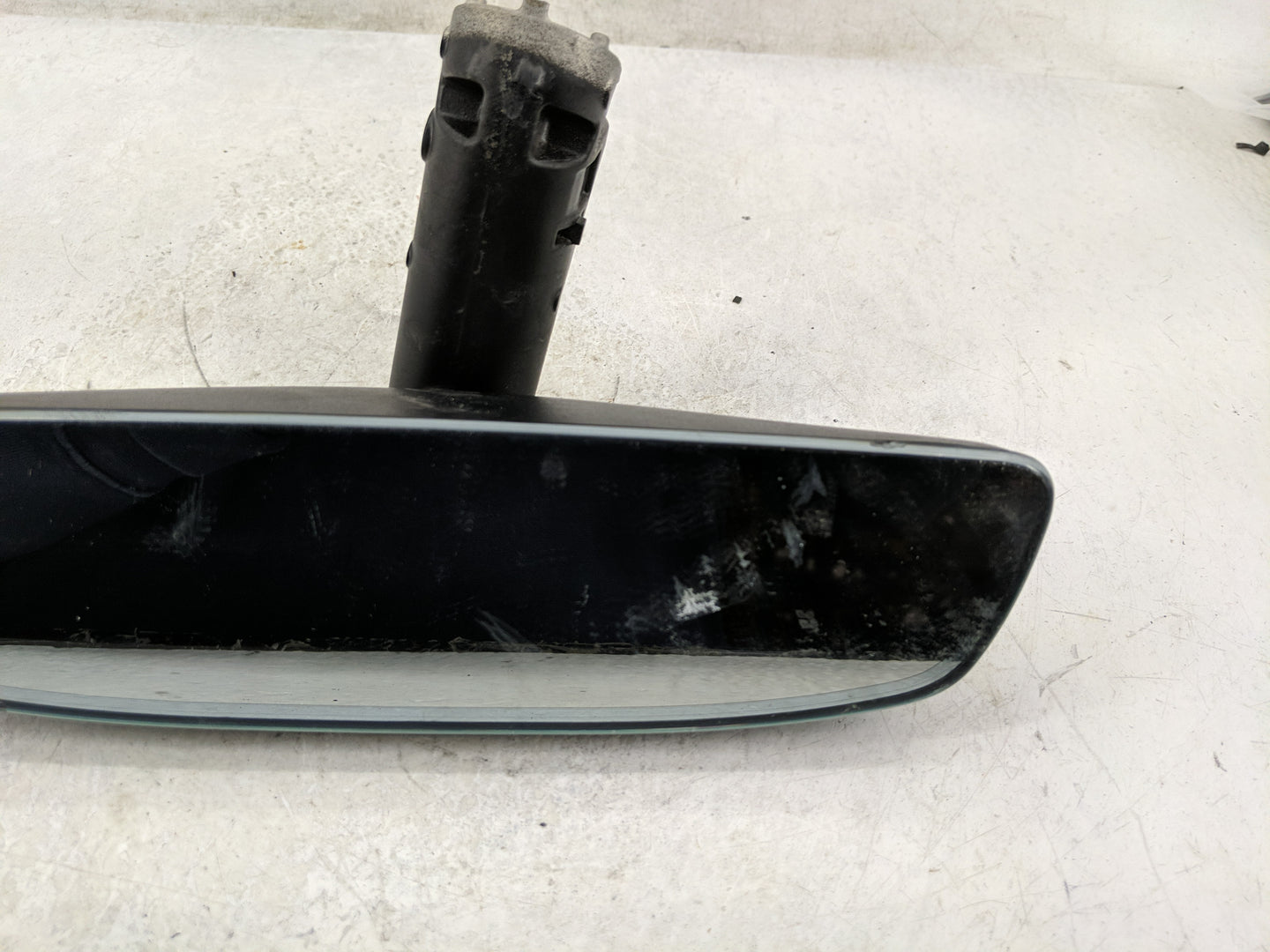 2024 Volvo S60 Interior Rear View Mirror Replacement OEM P/N:4112A-UAHL5 Fits OEM Used Auto Parts - Oemusedautoparts1.com