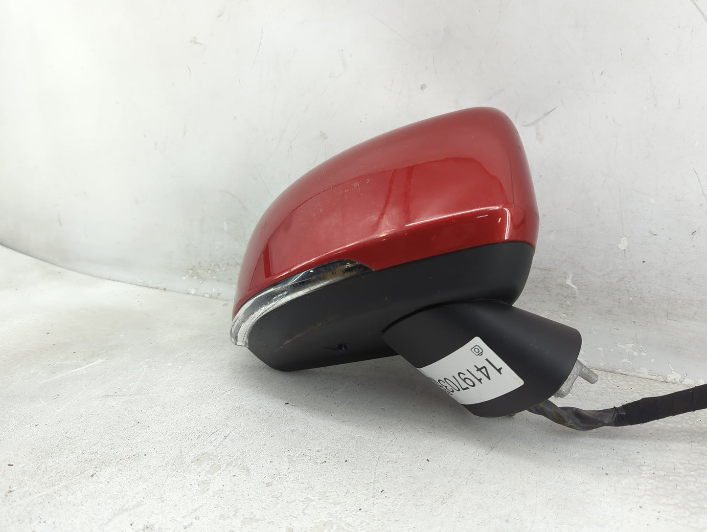 2020 Volvo Xc40 Passenger Side View Mirror - Right Door Mirror OEM Used - Oemusedautoparts1.com