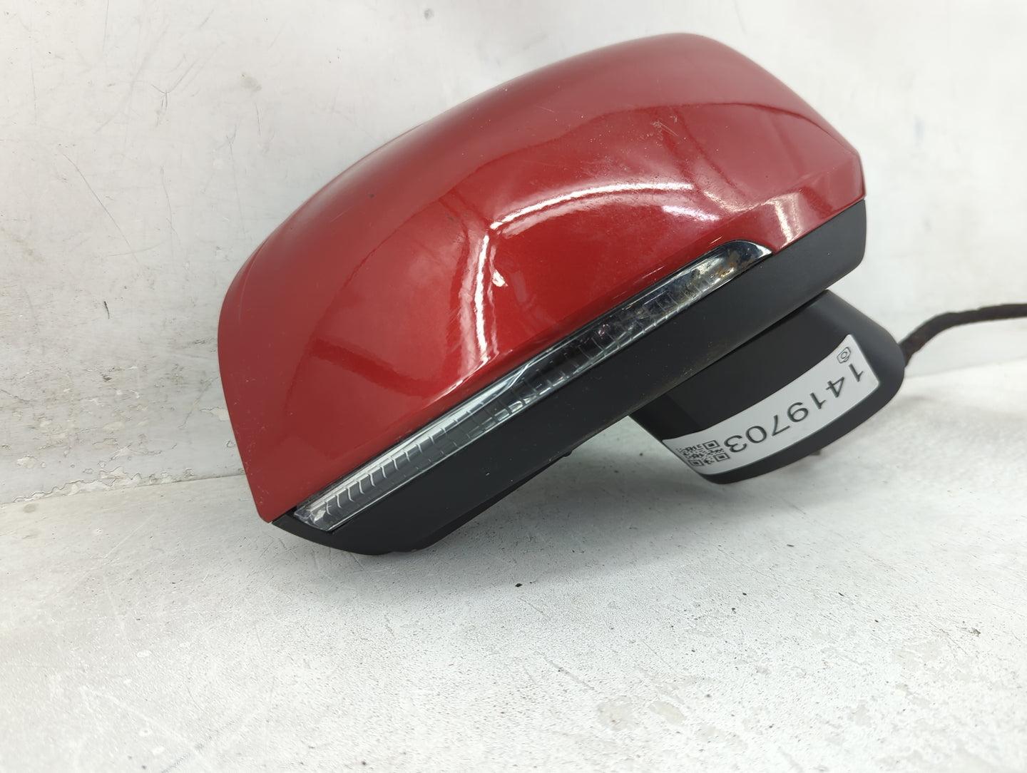 2020 Volvo Xc40 Passenger Side View Mirror - Right Door Mirror OEM Used - Oemusedautoparts1.com