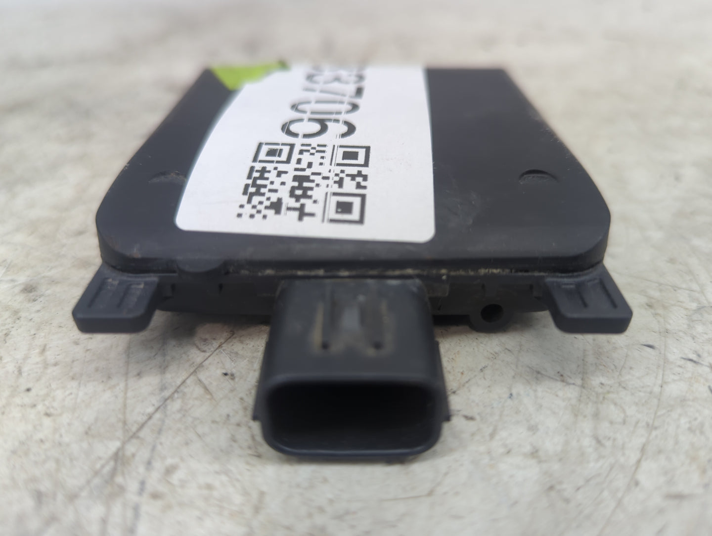 2024 Volvo Xc40 Front Park Assist Sensor - Oemusedautoparts1.com