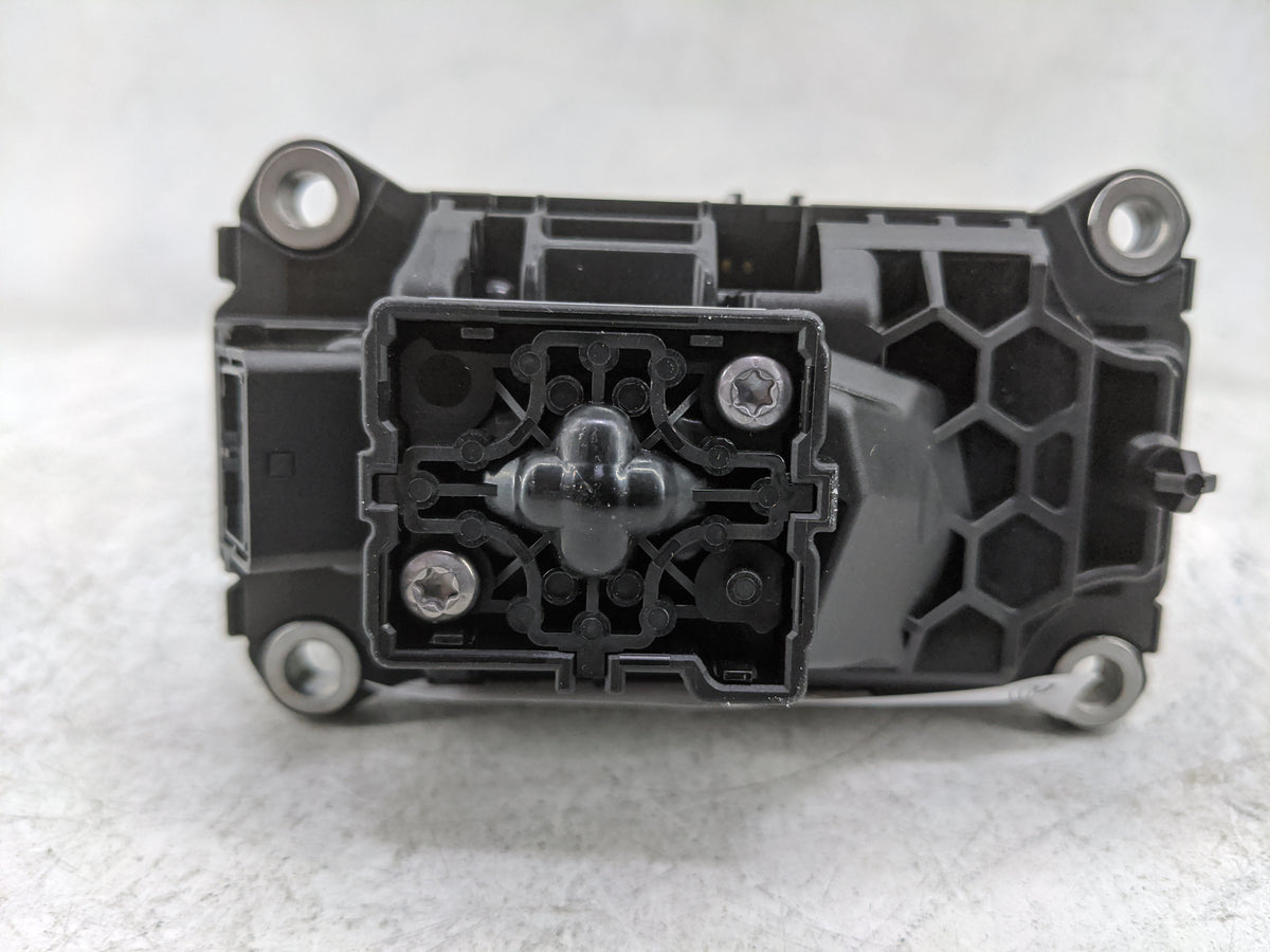 2024 Volvo Xc60 Floor Console Assembly Shifter - Oemusedautoparts1.com