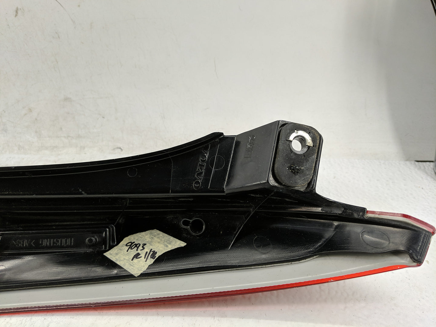 2024 Volvo Xc90 Tail Light Assembly Passenger Right OEM Fits OEM Used Auto Parts - Oemusedautoparts1.com