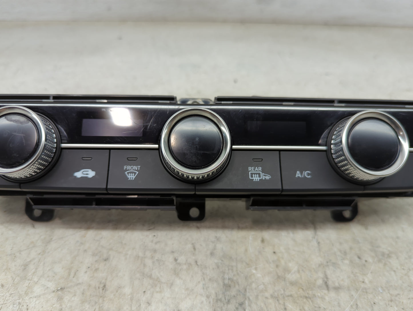 2025 Acura Integra Climate Control Module Temperature AC/Heater Replacement P/N:79610T56C110M1 Fits OEM Used Auto Parts - Oe