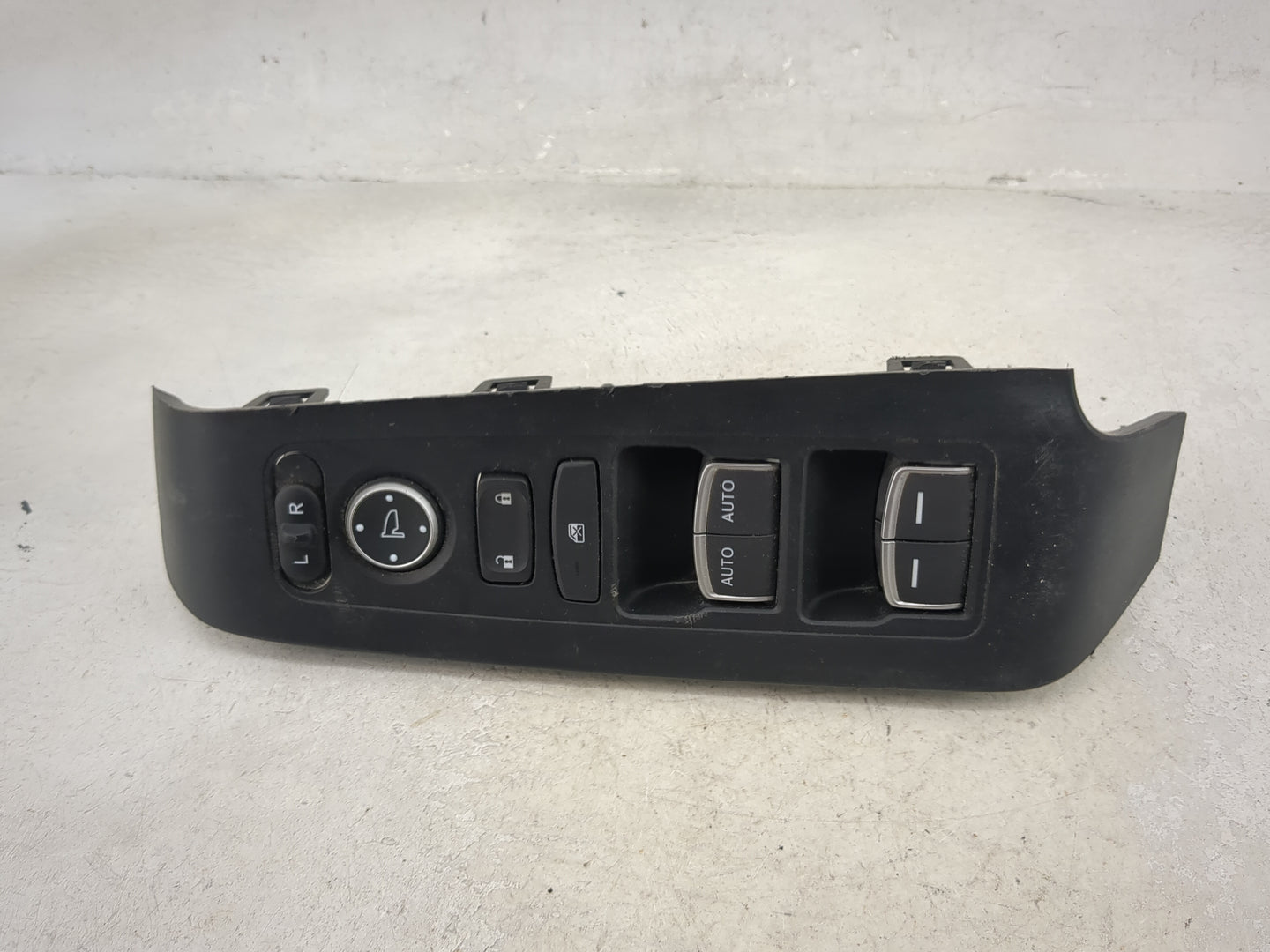 2025 Acura Integra Master Power Window Switch Replacement Driver Side Left P/N:T20 A211 Fits OEM Used Auto Parts - Oemusedau