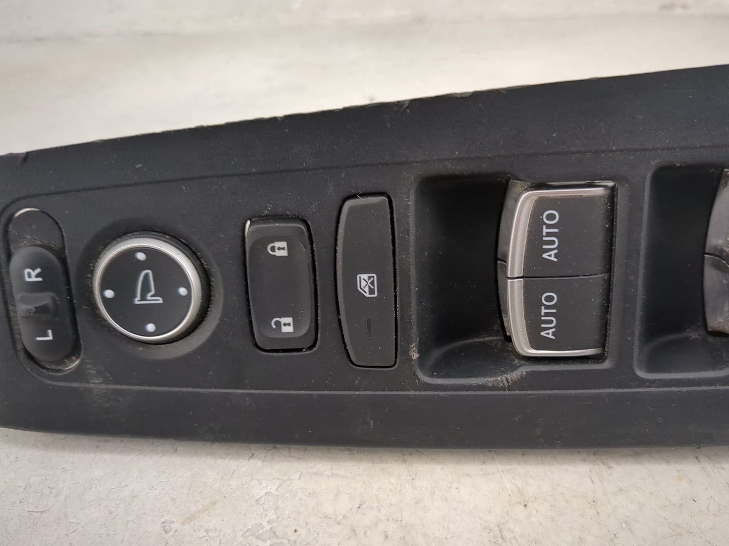 2025 Acura Integra Master Power Window Switch Replacement Driver Side Left P/N:T20 A211 Fits OEM Used Auto Parts - Oemusedau