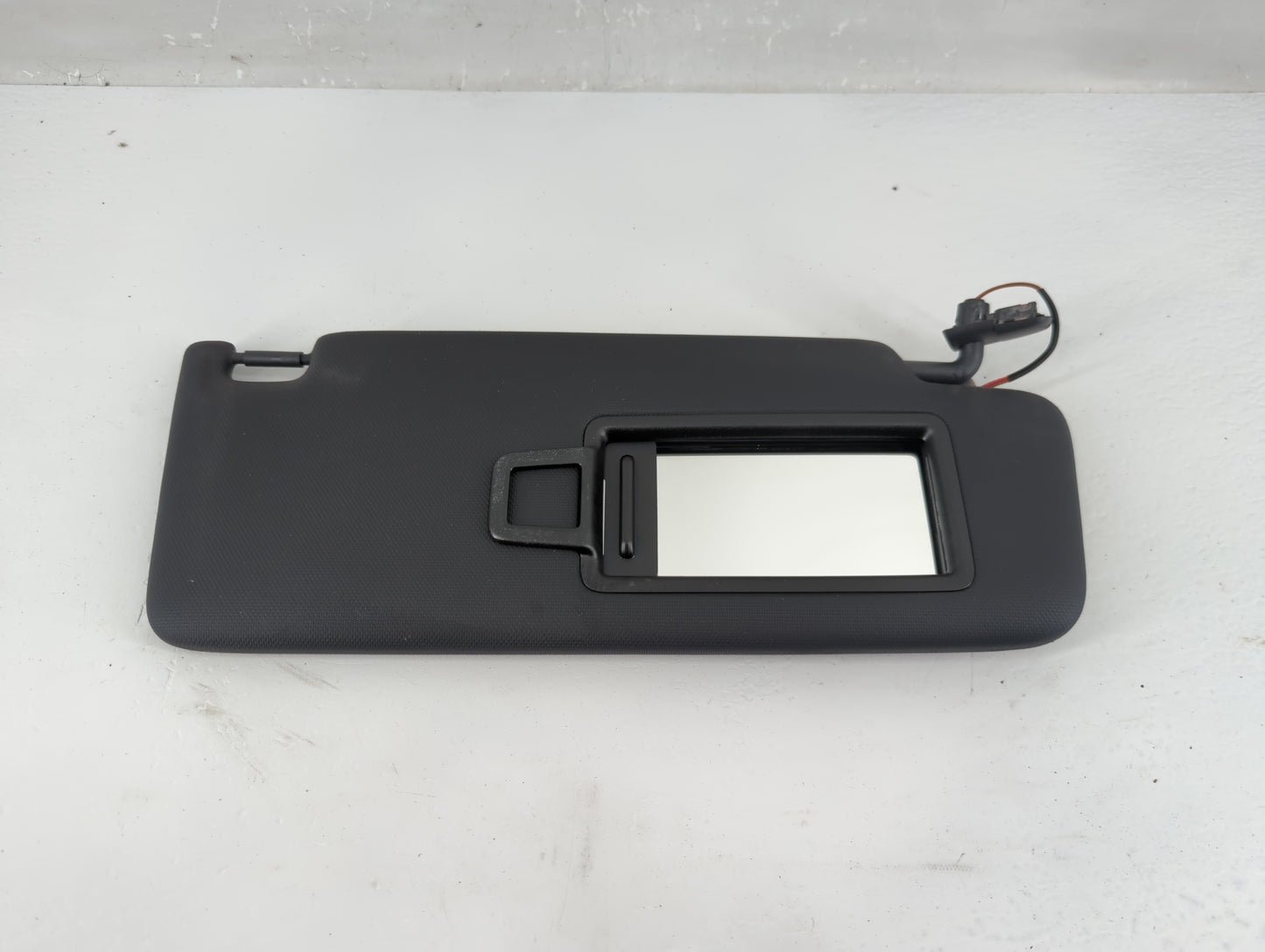 2025 Audi Q3 Sun Visor Shade Replacement Driver Left Mirror Fits OEM Used Auto Parts - Oemusedautoparts1.com