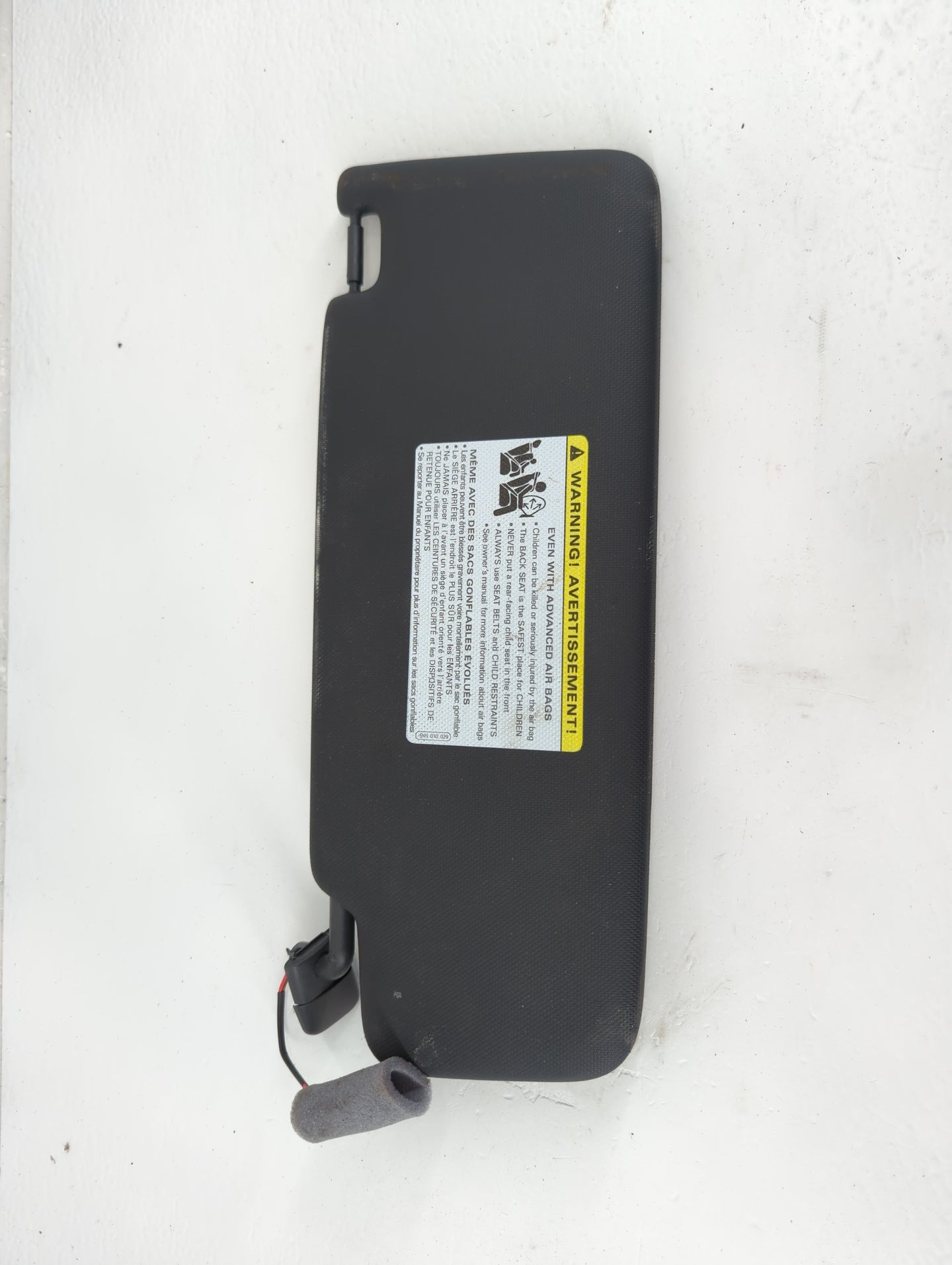 2025 Audi Q3 Sun Visor Shade Replacement Driver Left Mirror Fits OEM Used Auto Parts - Oemusedautoparts1.com