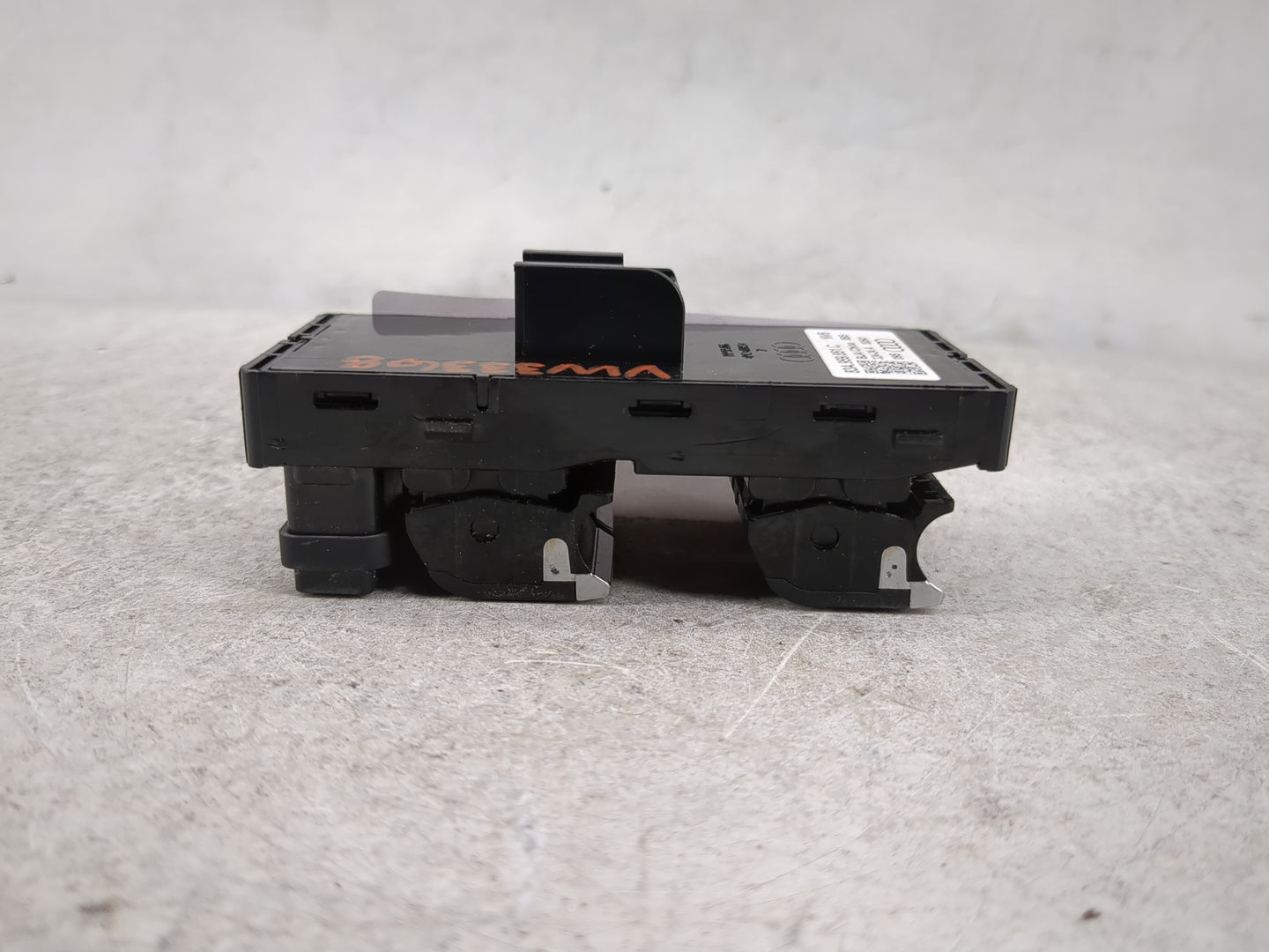 2025 Audi Q4 Etron Master Power Window Switch Replacement Driver Side Left P/N:83A.959.851.C 83A959851C Fits OEM Used Auto P