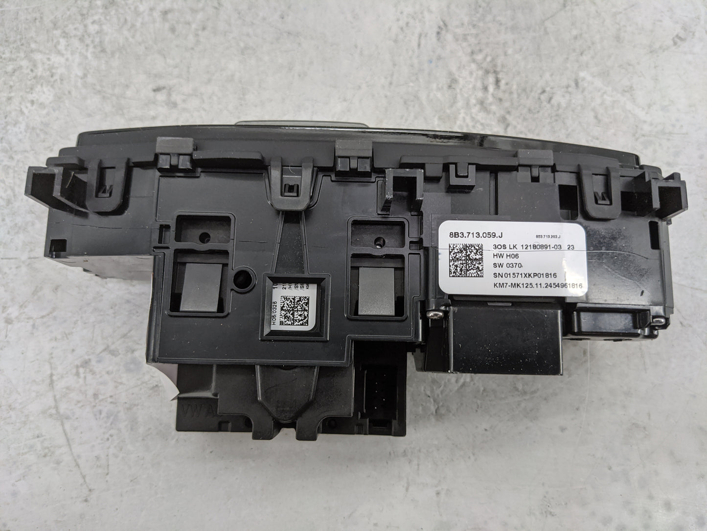 2025 Audi Q5 Floor Console Assembly Shifter - Oemusedautoparts1.com