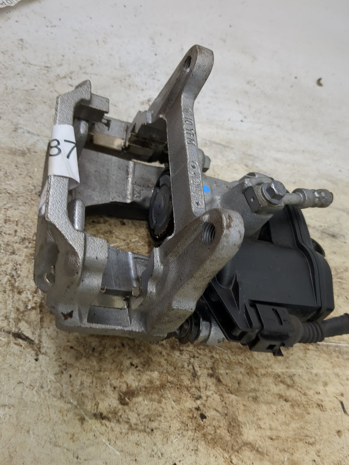 2025 Audi Q5 Rear Passenger Right Brake Caliper - Oemusedautoparts1.com