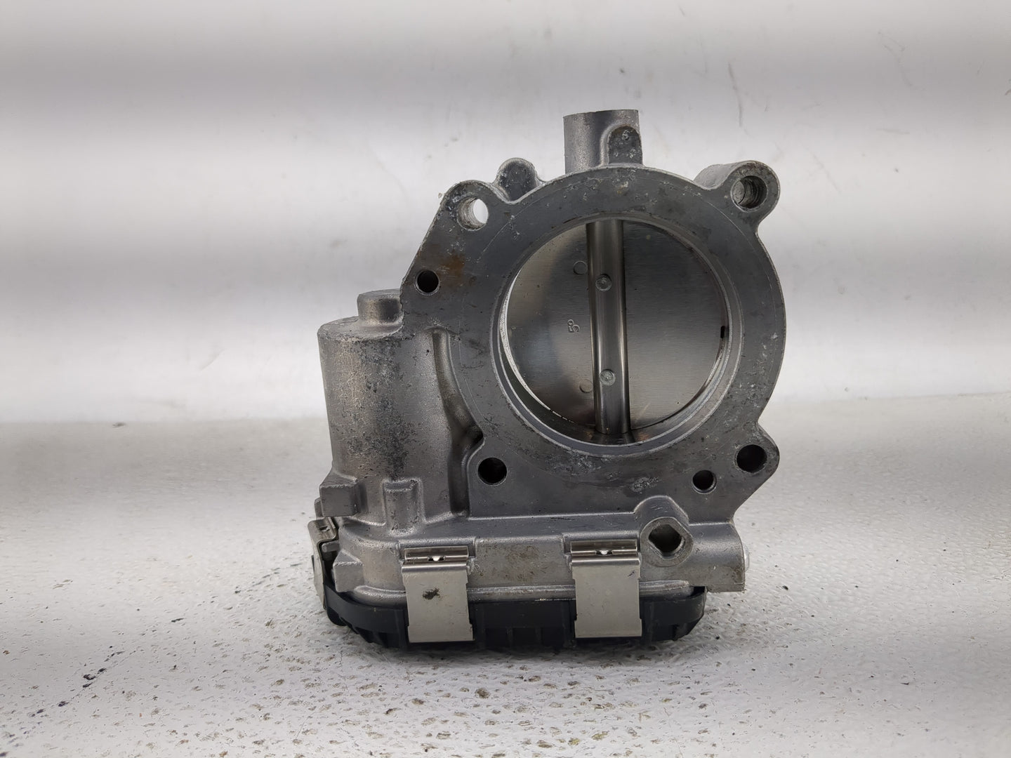 2025 Audi Q7 Throttle Body P/N:06M133062L Fits OEM Used Auto Parts - Oemusedautoparts1.com