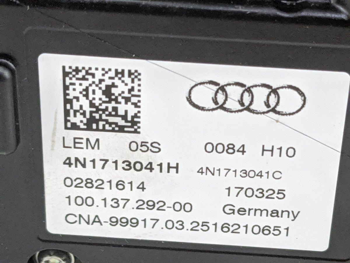 2025 Audi Q7 Floor Console Assembly Shifter - Oemusedautoparts1.com