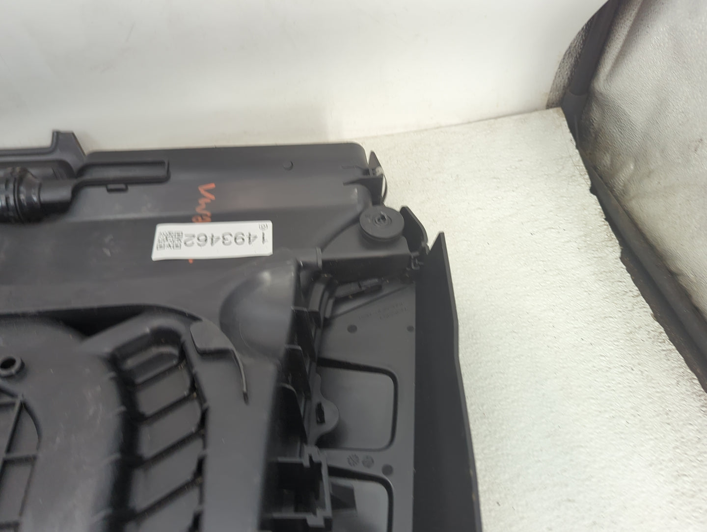 2025 Audi Q7 Engine Cover Black - Oemusedautoparts1.com