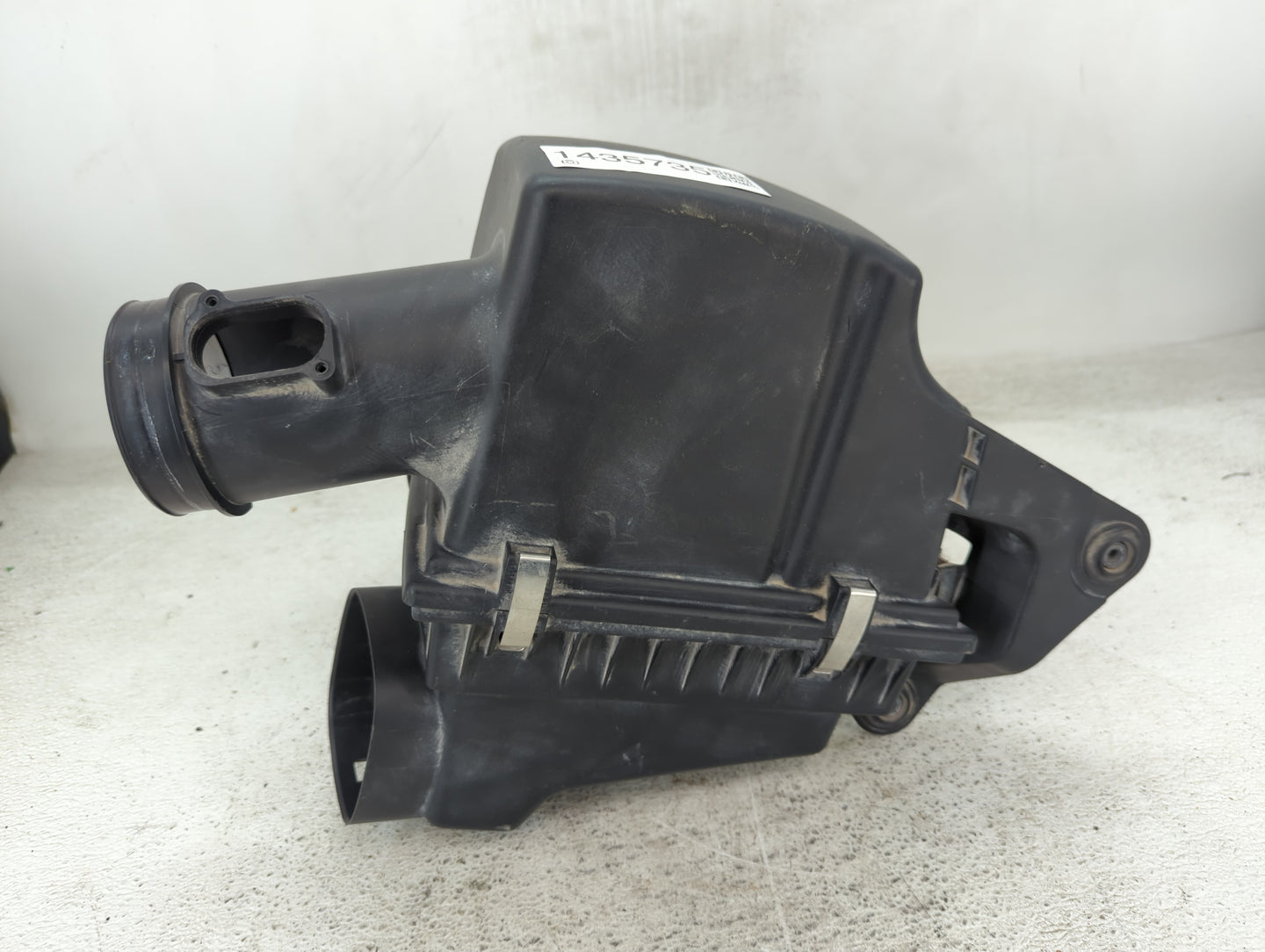 2025 Bmw X1 Air Cleaner Intake-duct Hose Tube - Oemusedautoparts1.com