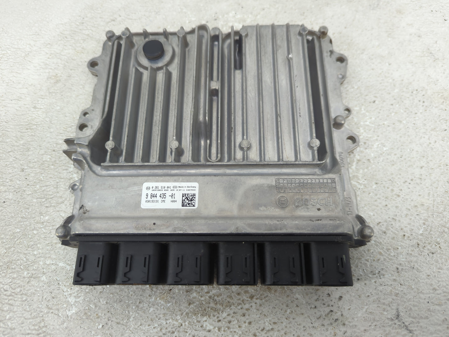 2025 Bmw X7 PCM Engine Control Computer ECU ECM PCU OEM P/N:9 844 435 -01 12149897837 Fits OEM Used Auto Parts - Oemusedauto
