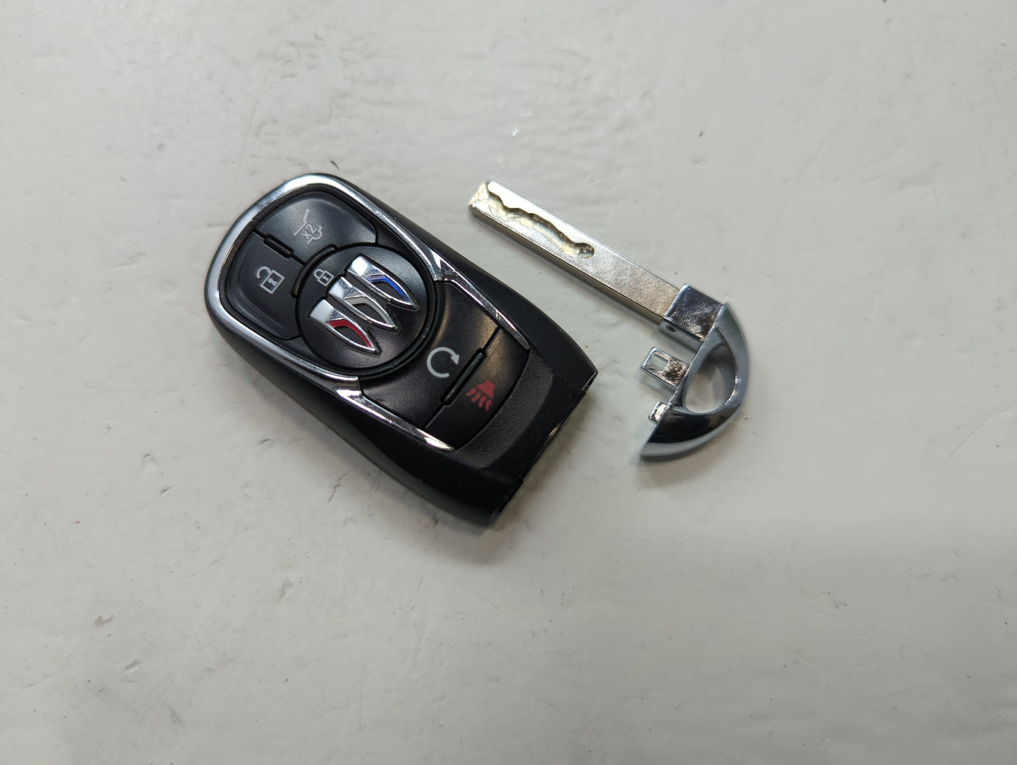 Buick Enclave Keyless Entry Remote Fob HYQ4ES 13548299 | 13547678 5 buttons - Oemusedautoparts1.com