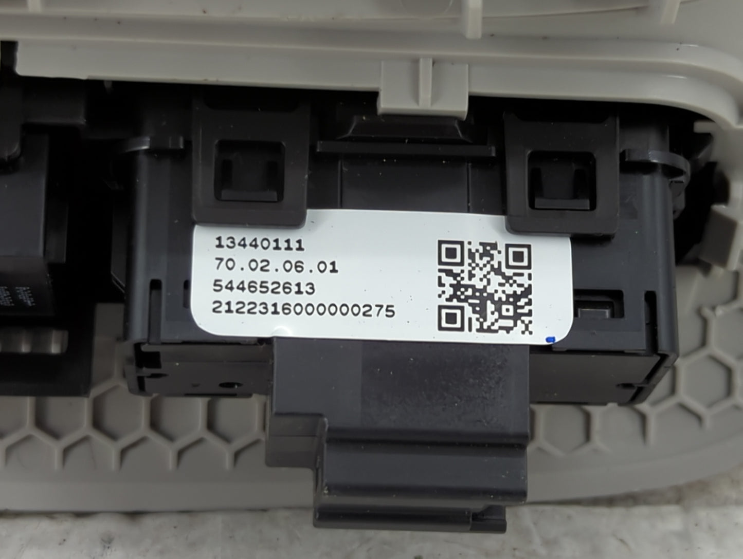 2025 Buick Encore Overhead Roof Console - Oemusedautoparts1.com