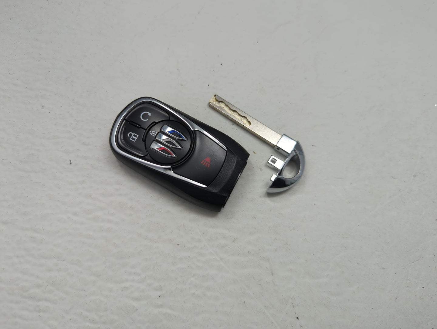 Buick Encore Gx Keyless Entry Remote Fob HYQ4ES 13547676 4 buttons - Oemusedautoparts1.com
