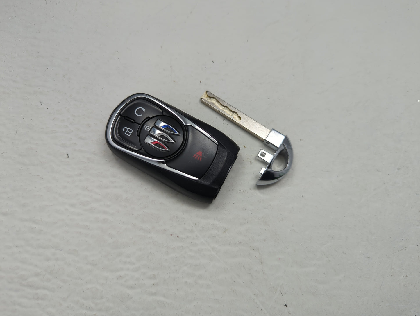 Buick Encore Gx Keyless Entry Remote Fob HYQ4ES 13547676 4 buttons - Oemusedautoparts1.com