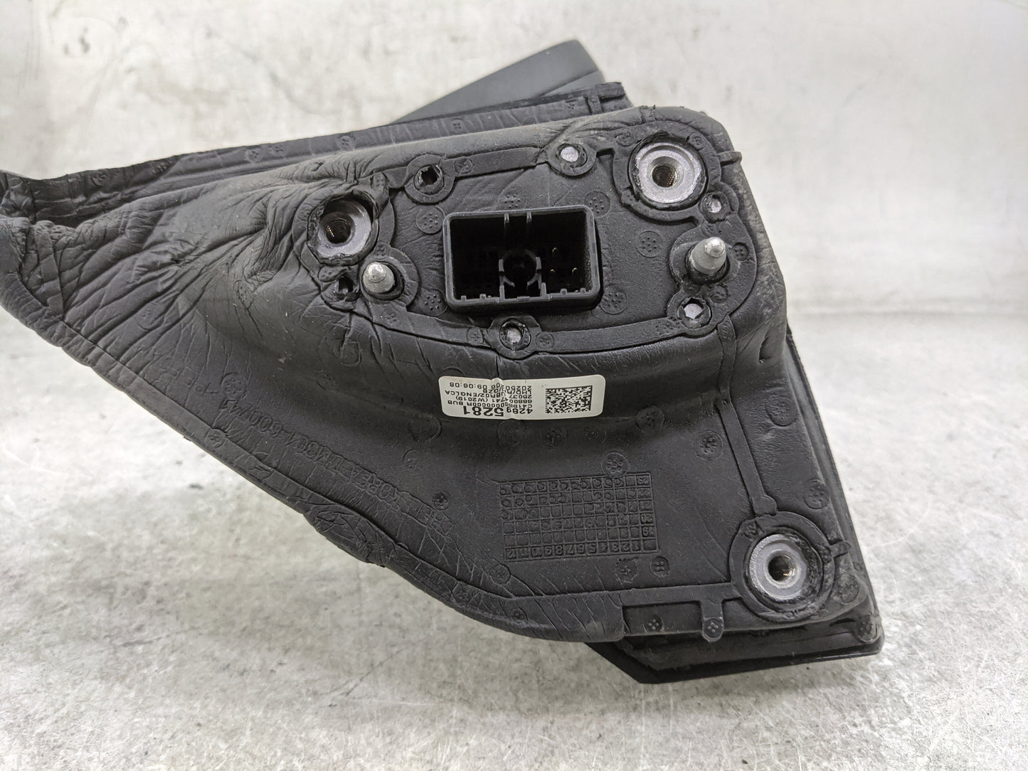 2025 Buick Encore Gx Passenger Side View Mirror - Right Door Mirror OEM Used - Oemusedautoparts1.com