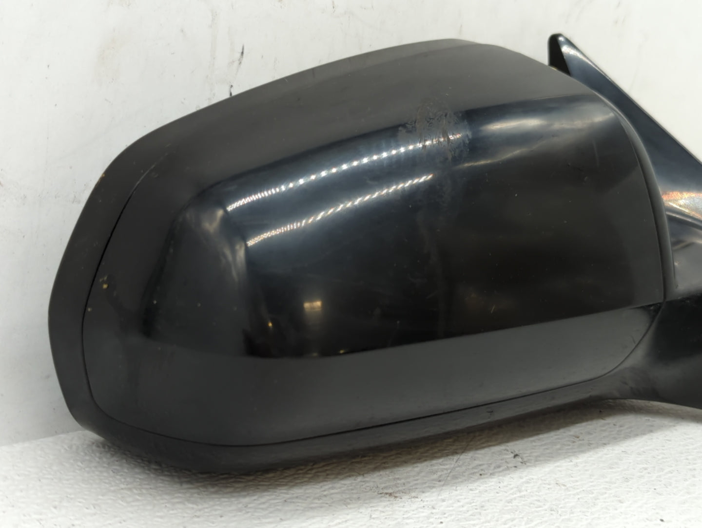 2025 Cadillac Bls Driver Side View Mirror - Left Door Mirror OEM Used - Oemusedautoparts1.com