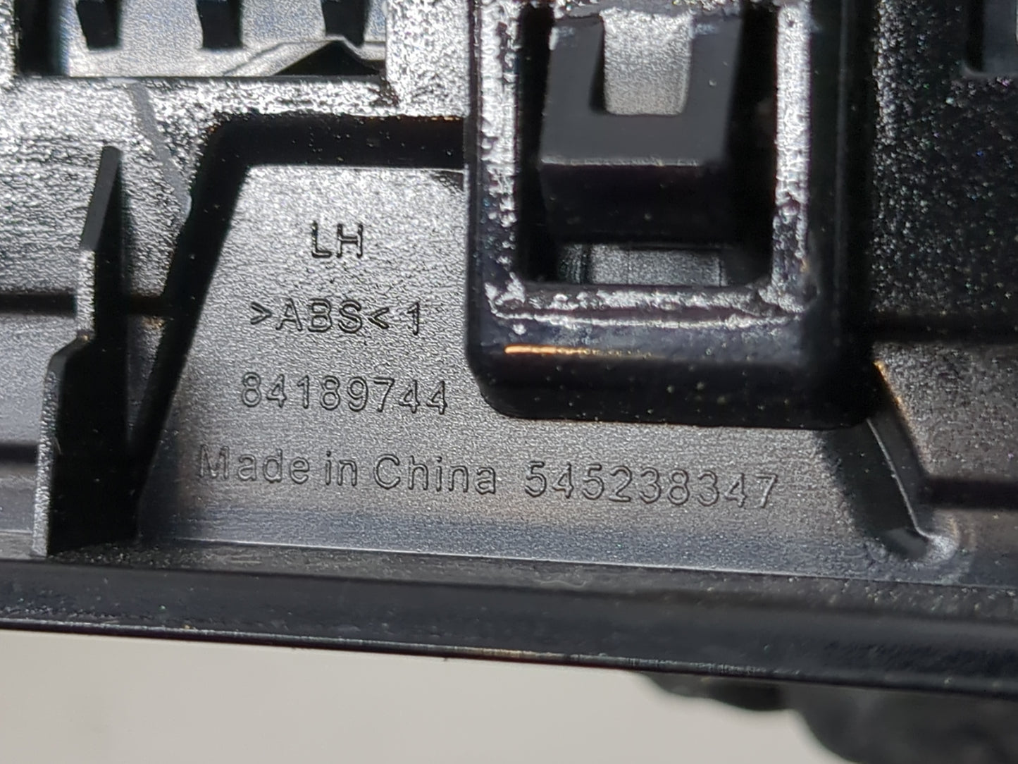 2025 Cadillac Ct4 Master Power Window Switch Replacement Driver Side Left P/N:84189744 Fits OEM Used Auto Parts - Oemusedaut