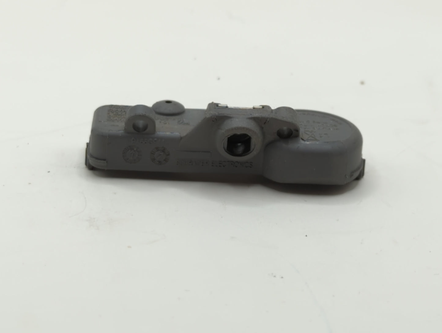 2025 Chevrolet Express 2500 Tire Pressure Monitoring System Sensor Tpms - Oemusedautoparts1.com