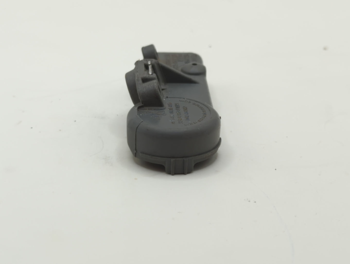 2025 Chevrolet Express 2500 Tire Pressure Monitoring System Sensor Tpms - Oemusedautoparts1.com