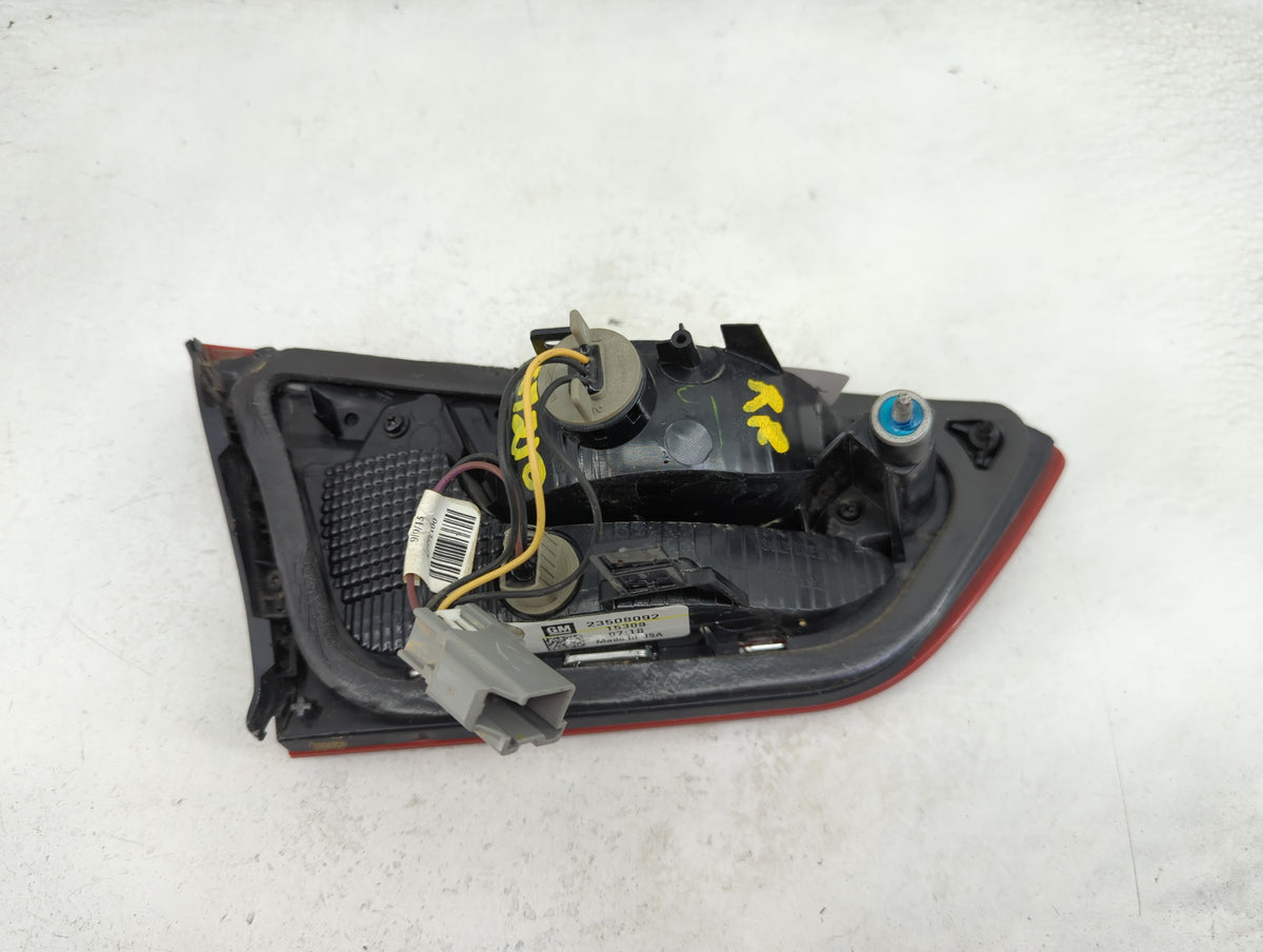 2016-2021 Chevrolet Malibu Tail Light Assembly Passenger Right OEM P/N:23508092 Fits Fits 2016 2017 2018 2019 2020 2021 OEM 
