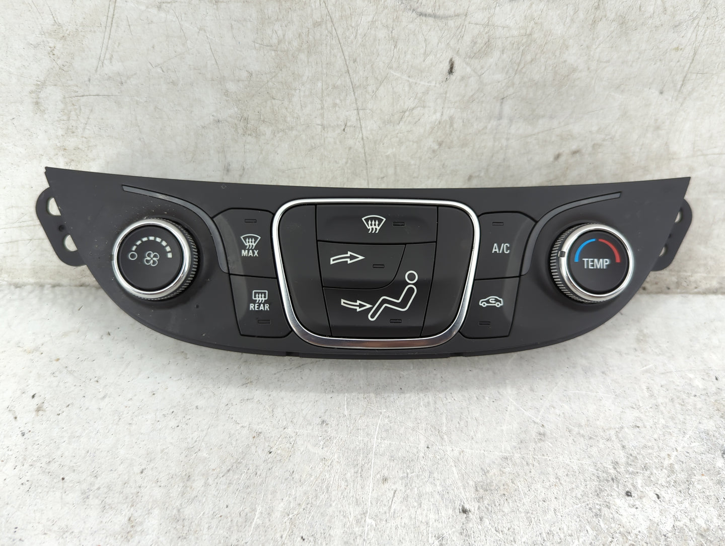 2019-2021 Chevrolet Malibu Climate Control Module Temperature AC/Heater Replacement P/N:84426651 737020000000X Fits OEM Used