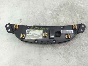 2019-2021 Chevrolet Malibu Climate Control Module Temperature AC/Heater Replacement P/N:84426651 737020000000X Fits OEM Used Auto Parts