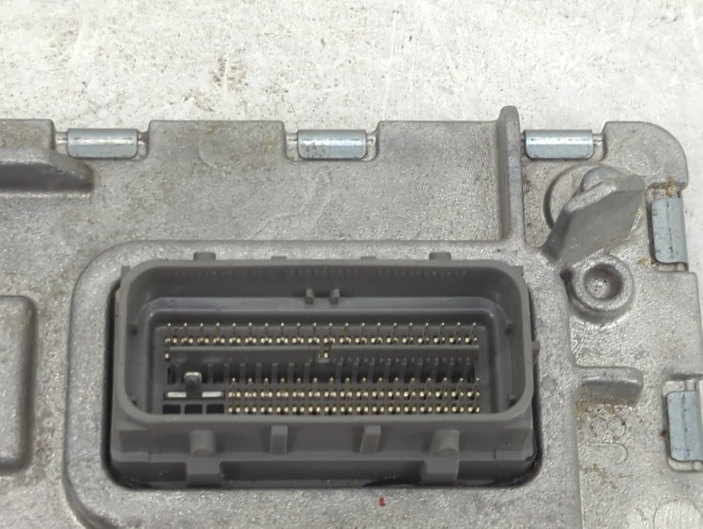 2025 Chevrolet Malibu PCM Engine Control Computer ECU ECM PCU OEM P/N:12738201 13101010000000X, 11683270, 12733825 Fits OEM 