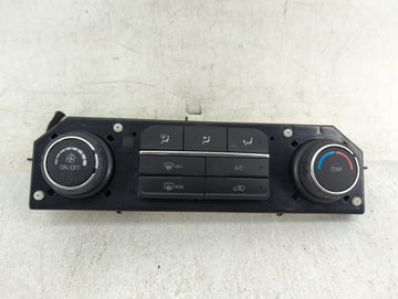 2022 Chevrolet Silverado 1500 Climate Control Module Temperature AC/Heater Replacement P/N:86782999 Fits OEM Used Auto Parts