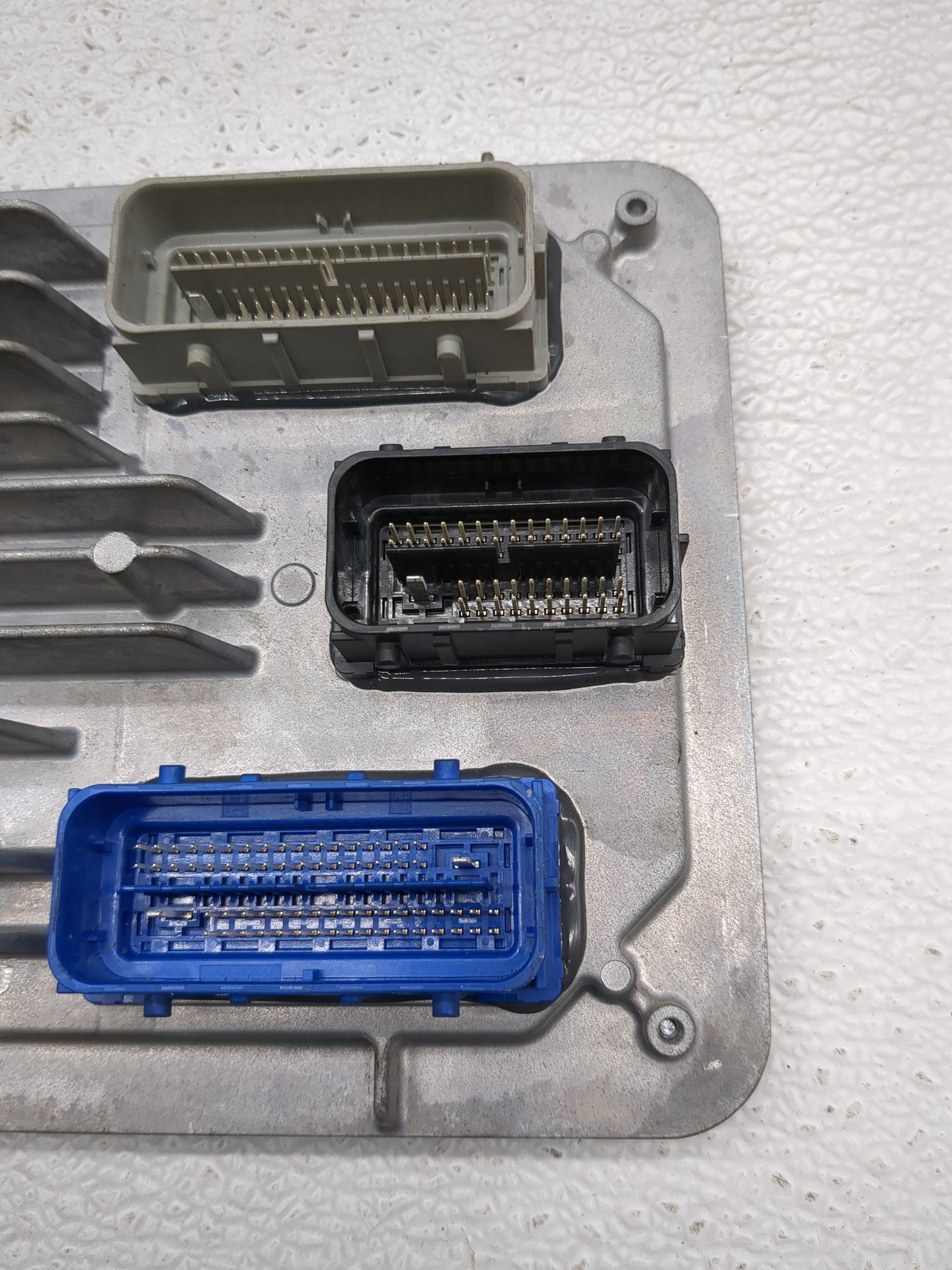 2025 Chevrolet Silverado 1500 PCM Engine Control Computer ECU ECM PCU OEM P/N:12717143 Fits OEM Used Auto Parts - Oemusedaut