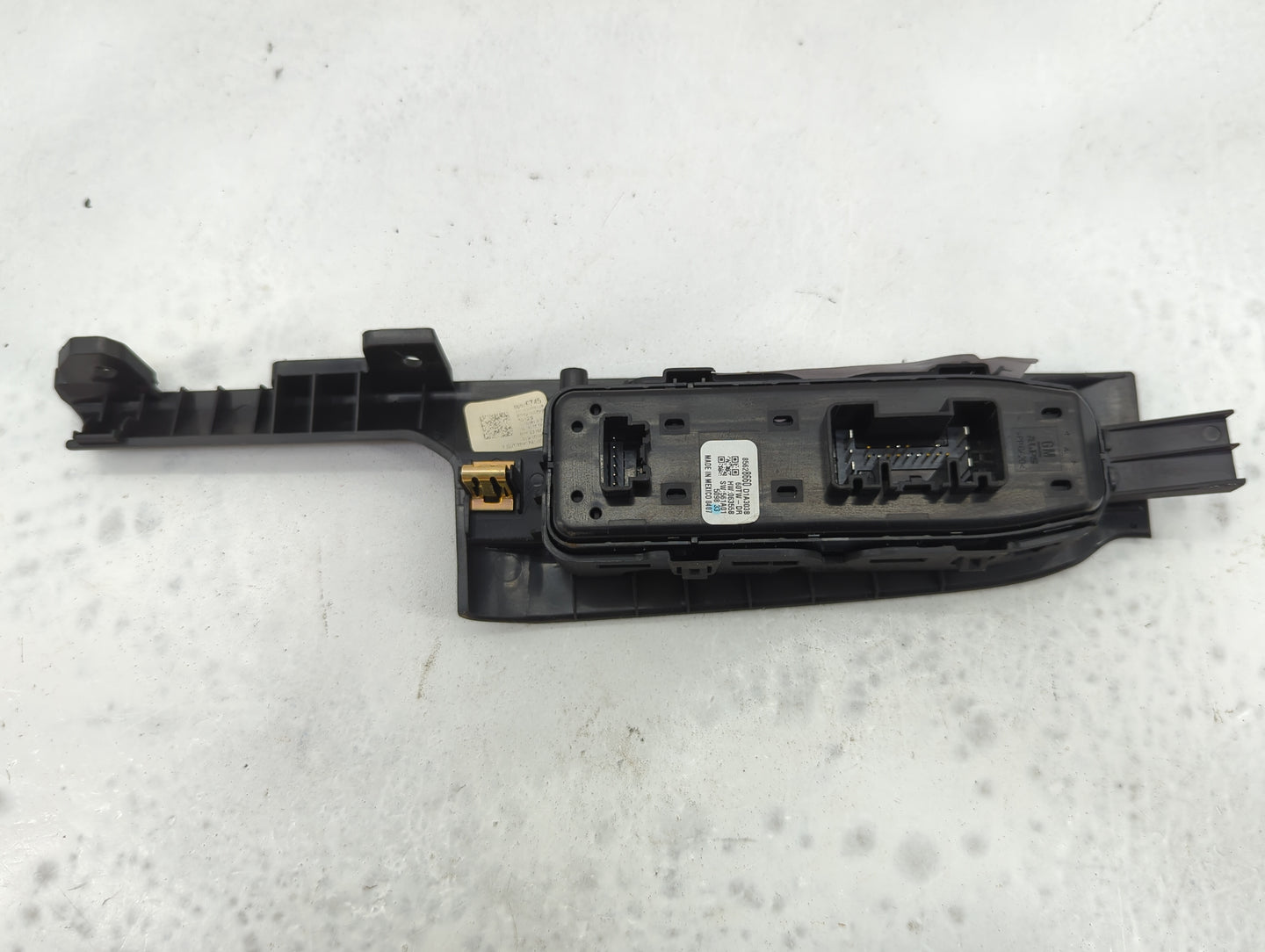 2019-2022 Chevrolet Silverado 1500 Master Power Window Switch Replacement Driver Side Left P/N:85628660 D1A303B Fits OEM Use