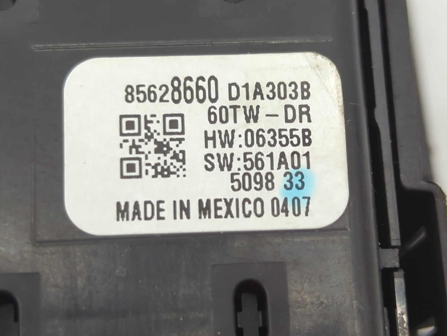 2019-2022 Chevrolet Silverado 1500 Master Power Window Switch Replacement Driver Side Left P/N:85628660 D1A303B Fits OEM Use