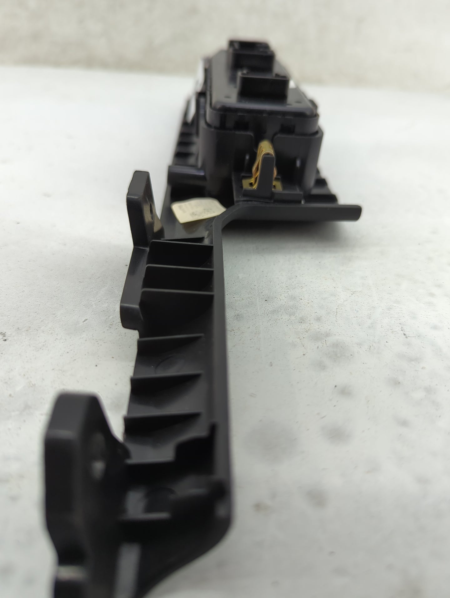 2019-2022 Chevrolet Silverado 1500 Master Power Window Switch Replacement Driver Side Left P/N:85628660 D1A303B Fits OEM Use