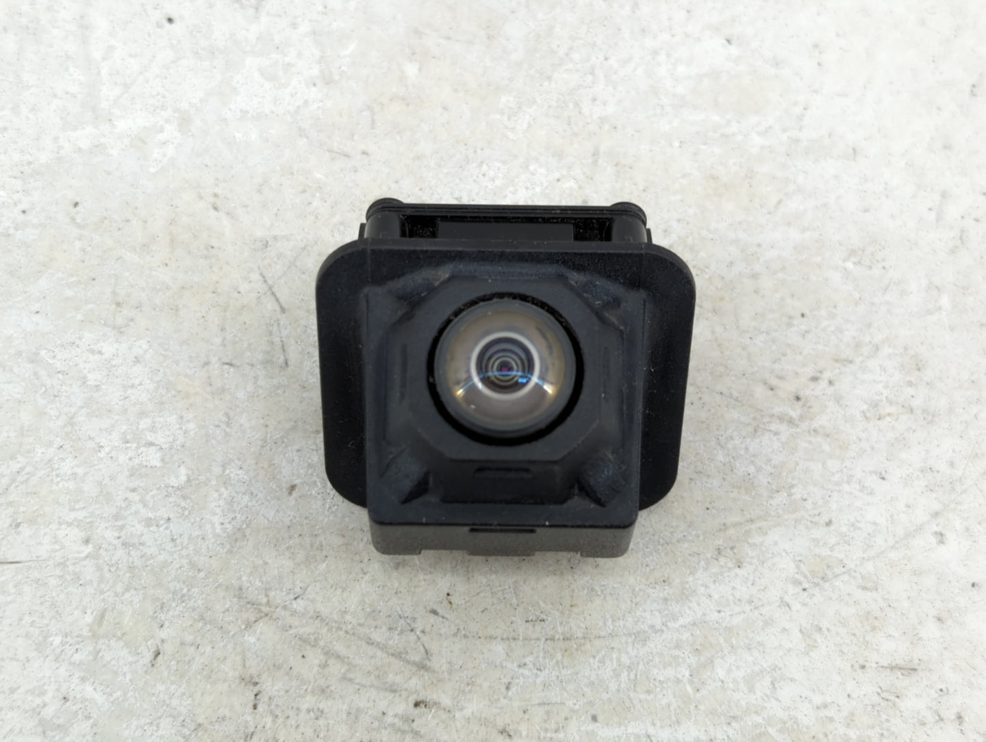 2025 Chevrolet Silverado 1500 Back Up Sensor Backup Camera - Oemusedautoparts1.com