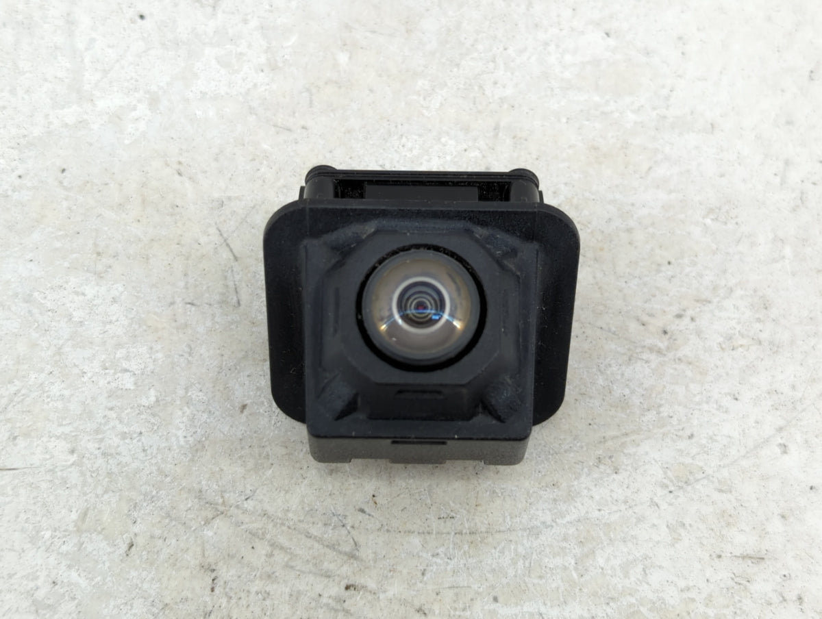2025 Chevrolet Silverado 1500 Back Up Sensor Backup Camera - Oemusedautoparts1.com